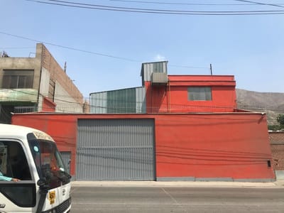 CHACLACAYO VENDO O ALQUILO, LOCAL COMERCIAL ZONA CÉNTRICA 1,127 Mts2