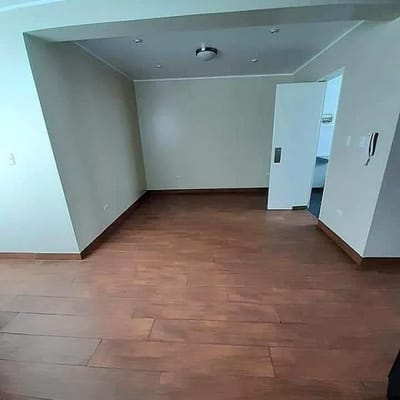 SE VENDE LINDO DEPARTAMENTO LOS SAUCES SURQUILLO
