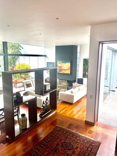 Venta de bellísima casa, súper ubicada a pasos del Golf de San Isidro .