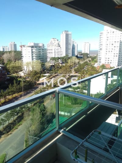 Alquiler anual apartamento en Roosevelt