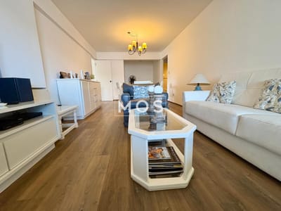 Apartamento en primera línea de Playa Mansa - Edificio Ilha Bella
