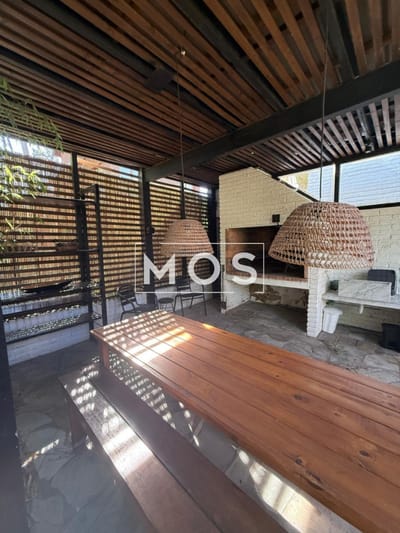 Se alquila anual , hermosa casa en San Rafael