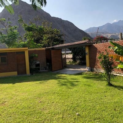 BUNGALOWS CERCA AL RIO