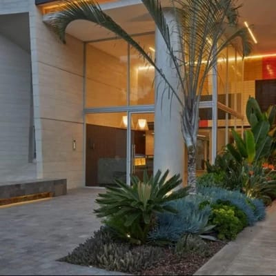 Vendo o Alquilo Penthouse duplex de estreno en Miraflores Angamos Oeste arq Jordi Puig