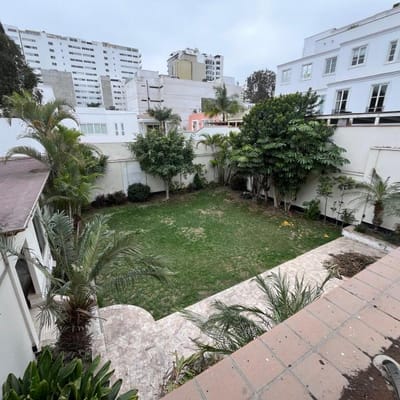 ALQUILO o VENDO CASA EN SAN ISIDRO