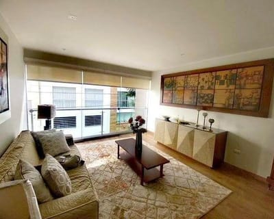 Moderno Departamento en San Borja lmite con San Isidro  como nuevo