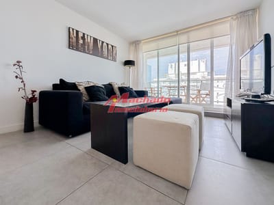 Alquiler temporal, apartamento de1dormitorio y medio en Torre YOO Punta.