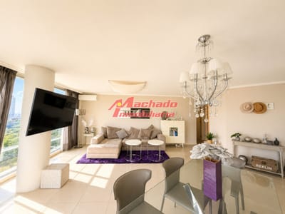 Apartamento de 3 dormitorios en venta en Ocean Drive