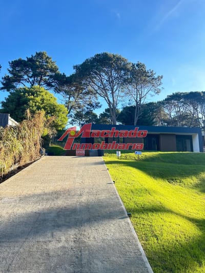 Casa en venta en Punta Ballena