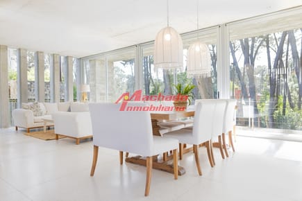 Venta Casa en venta, 4 dormitorios, en Rincón del Indio - barrio privado Noreste Residences