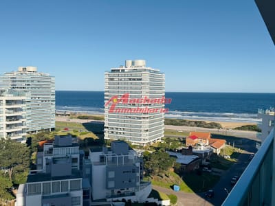 Alquiler de apartamento de dos dormitorios en Punta del Este