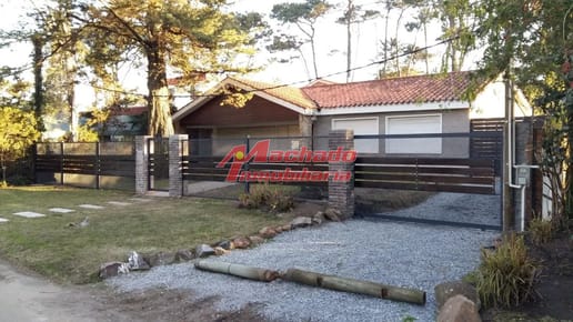 Alquiler y venta de casa de 5 dormitorios en Punta del Este
