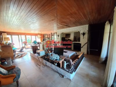 Casa en venta de 4 dormitorios, Pinares.