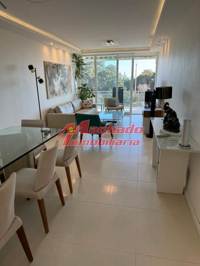 Alquiler Y VENTA de apartamento de dos dormitorios en Punta del Este