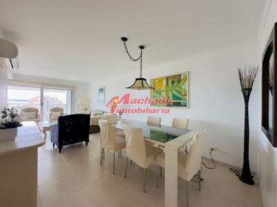 Apartamento en venta de dos dormitorios, Punta del Este.
