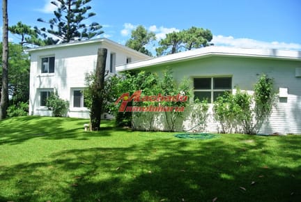 Casa en venta de 5 dormitorios a metros del mar