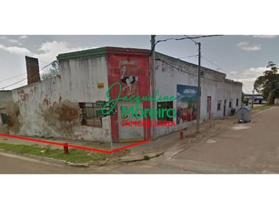 Gran esquina apta emprendimiento comercial en el centro de la ciudad