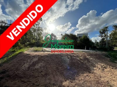 **T101249** OPORTUNIDAD, 1324 m2 contrafrente al mar con platea y saneamiento, LISTO PARA EDIFICAR