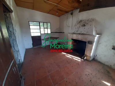 TRISKEL - 2 Casas en el mismo terreno, ideal para reciclar. Construidas en importante terreno en esquina próximo a Fuente Venus.