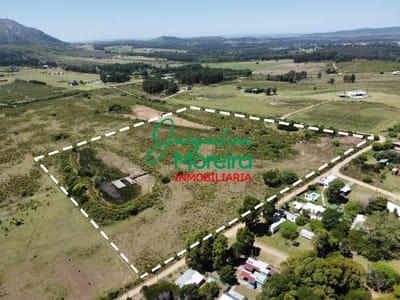CHACRA EL LAGO, con 5 hec en venta Playa Hermosa Piriapolis