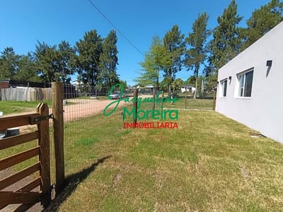 CASA LUZ,  en venta, nueva casi a estrenar en TIERRA CALMA. PIRIAPOLIS.