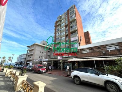 Apartamento Bahiamar, ALQUILER ANUAL con vista al mar frente a la playa CENTRO PIRIAPOLIS