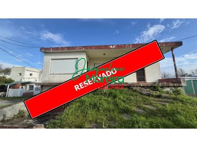 CASAS DEL CENTRO, OPORTUNIDAD DE INVERSION: 4 unidades de vivienda + 2 galpones Centro PIRIAPOLIS ideales renta