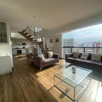 Venta de duplex  en La Calera de la Merced Surquillo