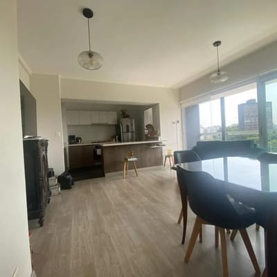 Venta de Departamento de Estreno dos Dormitorios  en El Centro de Miraflores