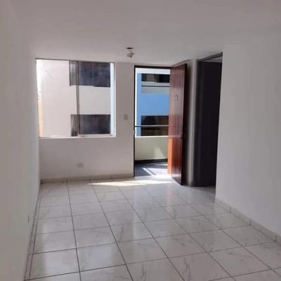 VENDO LINDO DPTO EN MAGDALENA DEL MAR