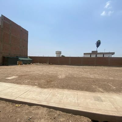 VENDO TERRENO de M EN URB SANTA PAULA III PUENTE PIEDRA
