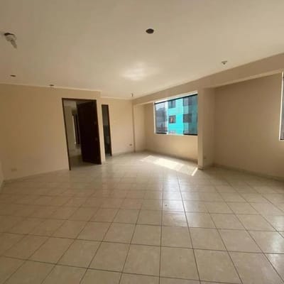 Alquiler Departamento Cerca Al Emporio De Gamarra uso Taller Oficina Vivienda