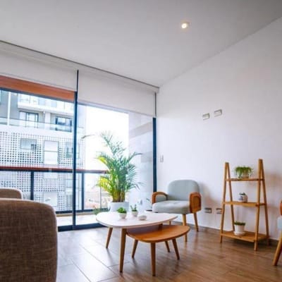 Moderno Departamento Cerca Al Malecón de Miraflores
