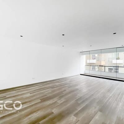 DEPARTAMENTO EN VENTA DE ESTRENO  M CHACARILLA  SURCO  DORMITORIOS