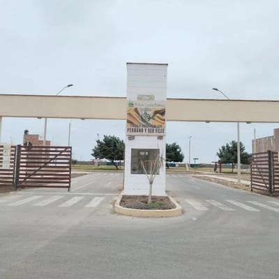 VENTA EXCLUSIVA DE  TERRENOS m CERCA A LA PLAYA