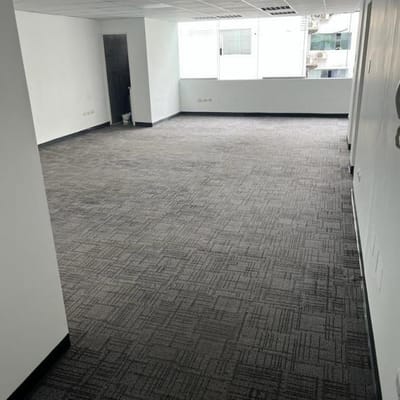 OFICINA EN EDIFICIO  EMPRESARIAL M  ESTACIONAMIENTOS