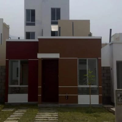 CASA EN EN VENTA CARABAYLLO CON AREAS COMUNES