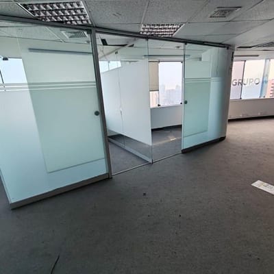 OFICINA EN EDIFICIO EMPRESARIALm