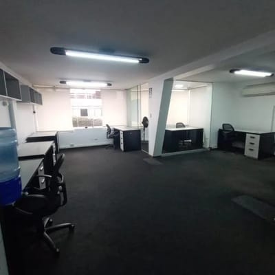 OFICINA DUPLEX M VISTA EXTERNA AMOBLADA
