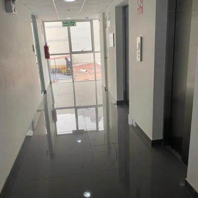 Venta de OFICINA cerca al parque Kennedy m un estacionamiento
