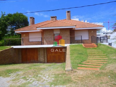 Gran casa de 4 Dormitorios en Aidy Grill, Punta del Este