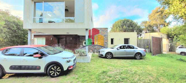Hermosa y moderna casa en Marly