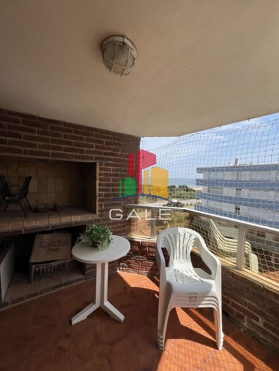 Venta de apartamento - Playa Mansa