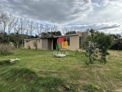 Venta Casa a estrenar en barrio privado Verde Mora