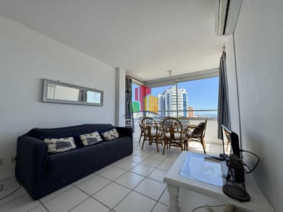 Apartamento dúplex con vista panorámica al mar