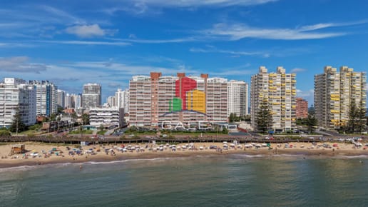 Apartamento en venta - Playa Mansa, Punta del Este