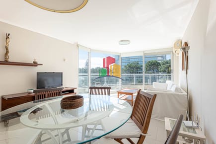Amplio apartamento en Aidy Grill, Punta del Este