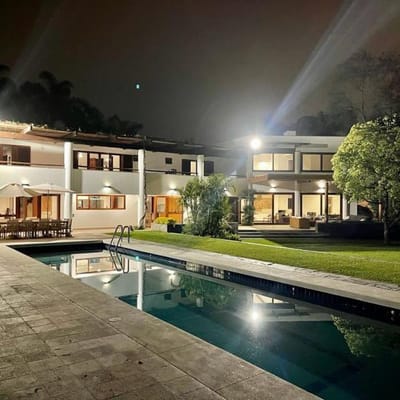 espectacular casa con vista al golf en venta en la planicie