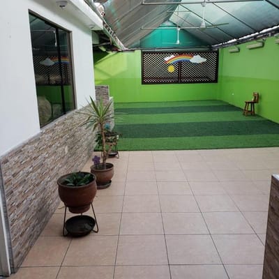 VENTA DE INMUEBLE (PUEDE SER UTILIZADO COMO VIVIENDA O USO EMPRESARIAL)