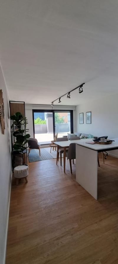 VENTA DE APARTAMENTO DE 2 DORMITORIOS EN BARRIO PUNTA CARRETAS